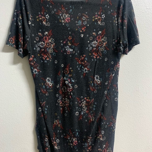 Mudd Women’s shirt - Picture 2 of 3